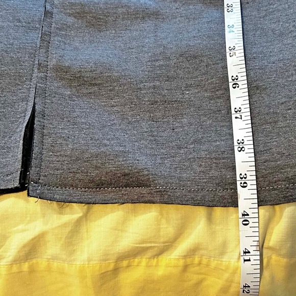 VEST, CHAIN ACCENTS, ASPHALTE GREY, SIZE MBLM 4, ZIPPED POCKETS, LONG SIDE SLITS - Picture 8 of 15